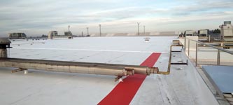 Rehabilitación de cubierta en La Rinconada (Sevilla).<br> Impermeabilización de cubierta. Impermeabilización lámina de TPO.