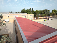 Cubierta acústica en Colegio de Pozuelo de Alarcón (Madrid). <br>Cubiertas. Panel Sándwich